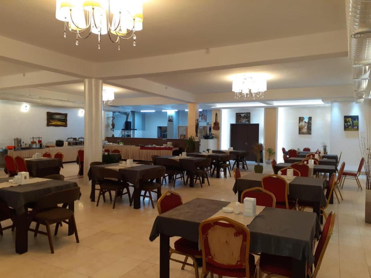 Hotel Sinaia Palace Irbil Zewnętrze zdjęcie